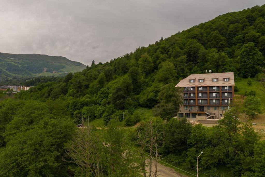 Hotel Genesis Bakuriani Zewnętrze zdjęcie